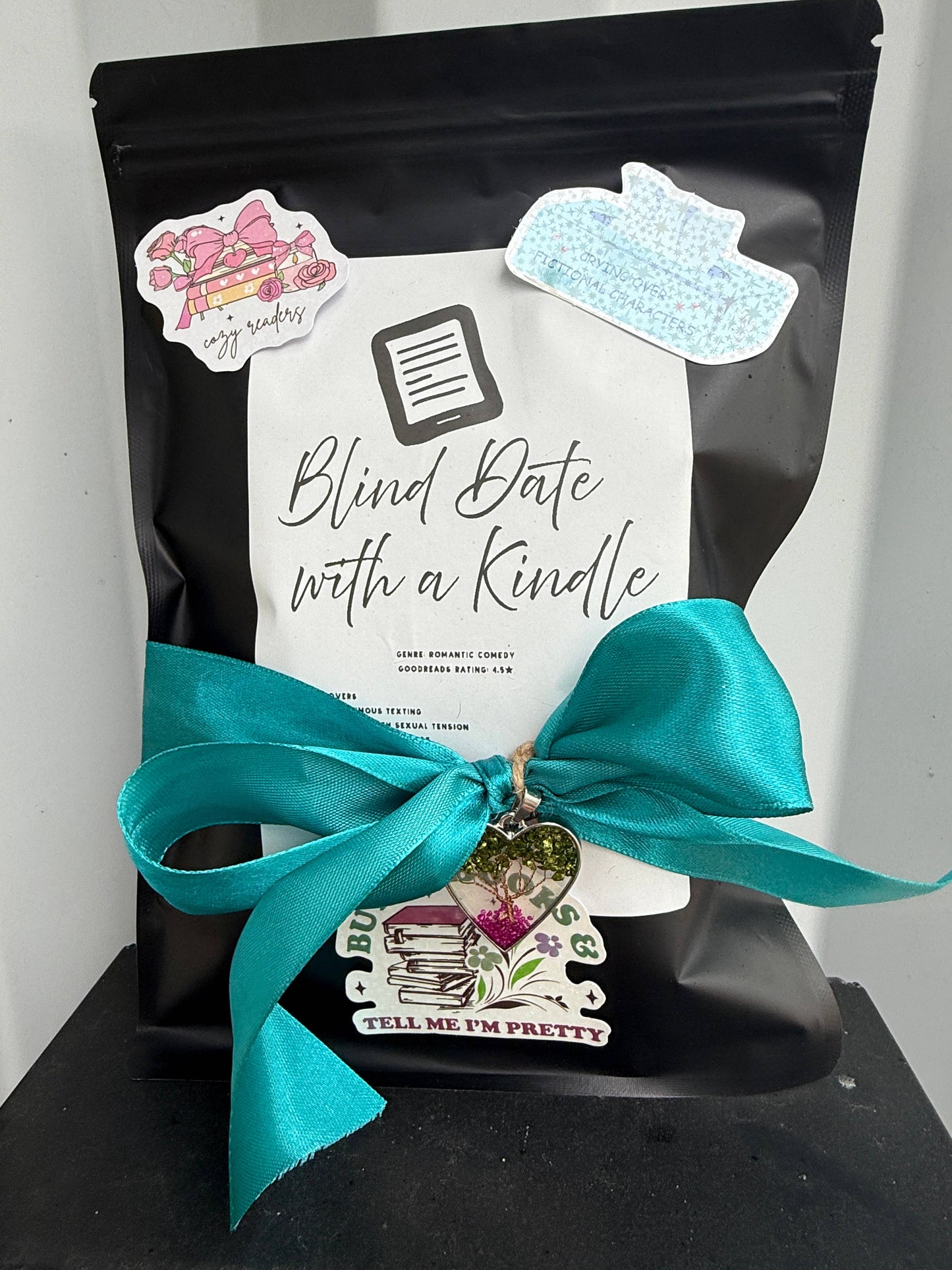 Blind Date with a Kindle